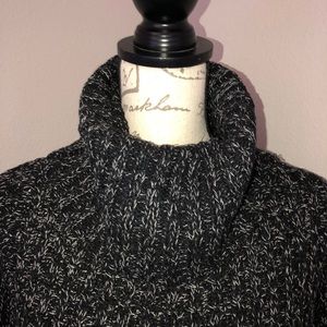 Free People Sweaters - FREE PEOPLE TURTLENECK LONG SLEEVE SWEATER NWT Free People Sweaters - FREE PEOPLE TURTLENECK LONG SLEEVE SWEATER NWT